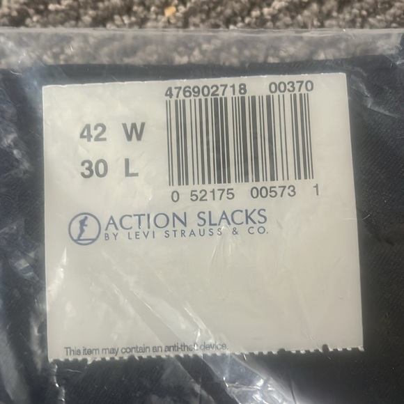 Men’s action slacks - Picture 2 of 4